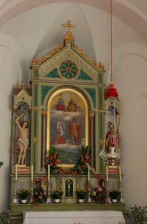 성 크리산토와 성녀 다리아 제단화_photo by L.pedarnig_in the Church of Sts Chrysanthus and Daria in Schlaiten_Austria.jpg